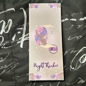 Night Thinker makeup palette by Lurella
